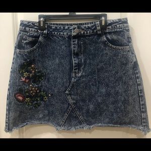 denim embroidered skirt